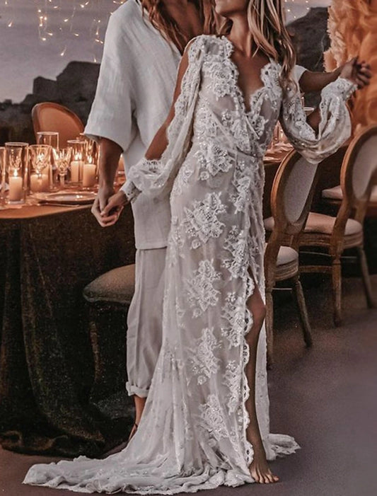 Beach Wedding Beach Sexy Boho Wedding Dresses A-Line V Neck Long Sleeve Sweep / Brush Train Lace Bridal Gowns With Appliques Split Front
