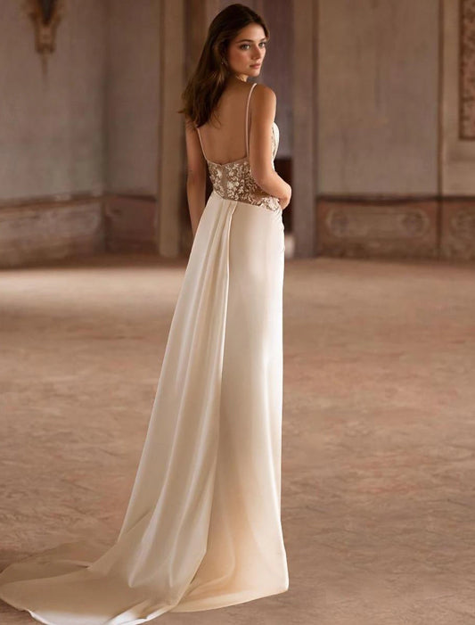 Wedding Dresses A-Line Scoop Neck Spaghetti Strap Sweep / Brush Train Satin Bridal Gowns With Pleats Beading