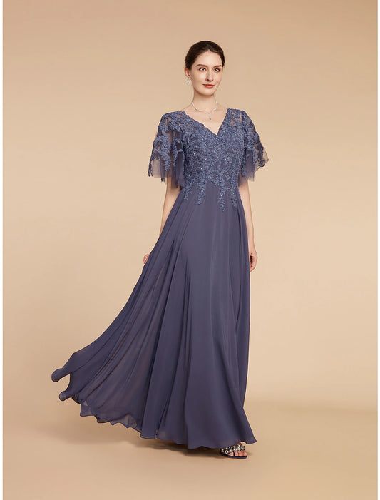 A-Line Mother of the Bride Dress Elegant Plus Size V Neck Floor Length Chiffon Lace Short Sleeve with Pleats Beading Appliques