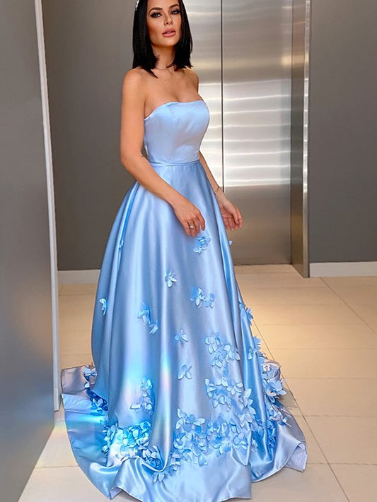 A-Line/Princess Satin Hand-Made Flower Strapless Sleeveless Court Train Dresses