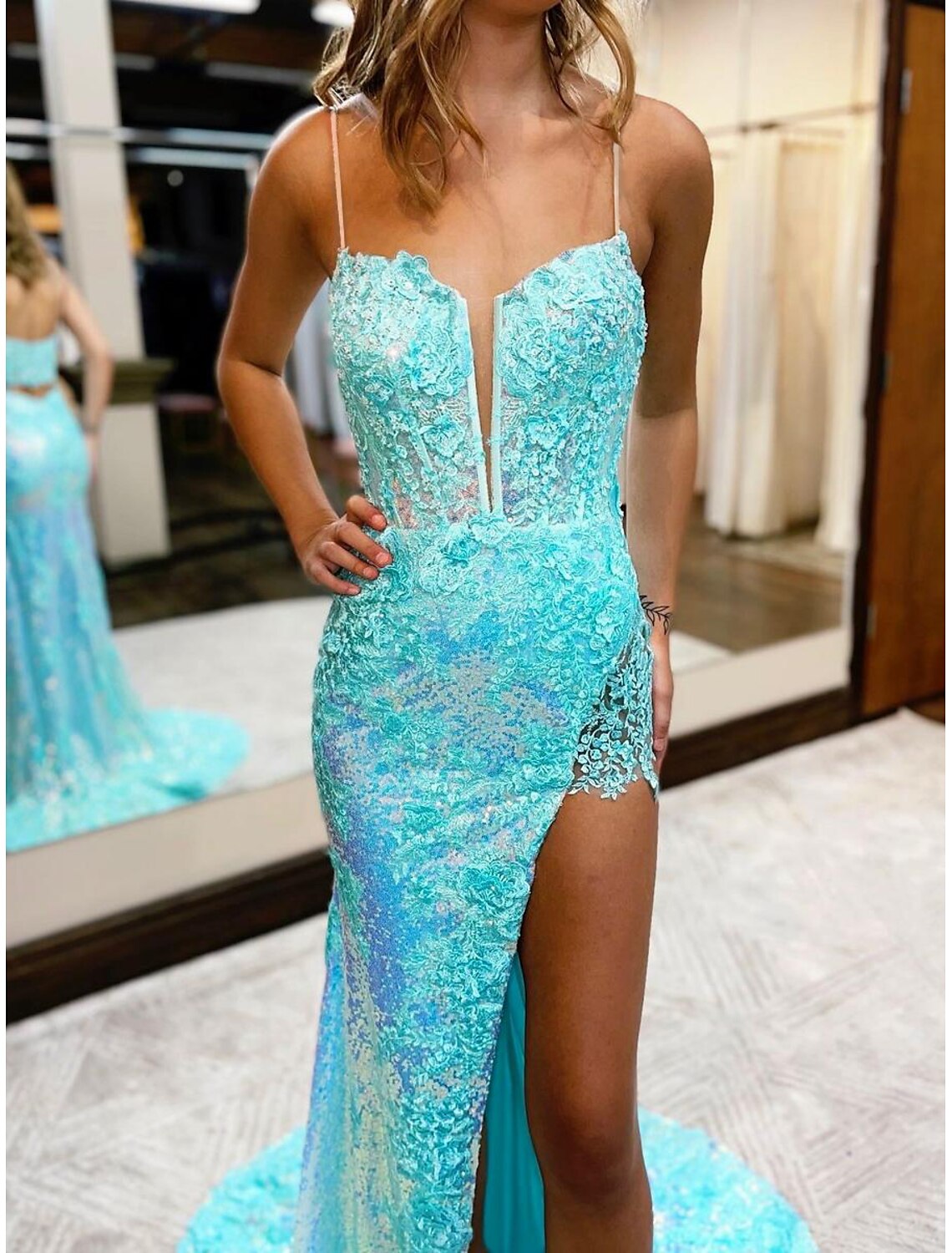 Mermaid Prom Dresses High Split Dress Formal Wedding Party Court Train Sleeveless V Neck Sequined with Slit Appliques