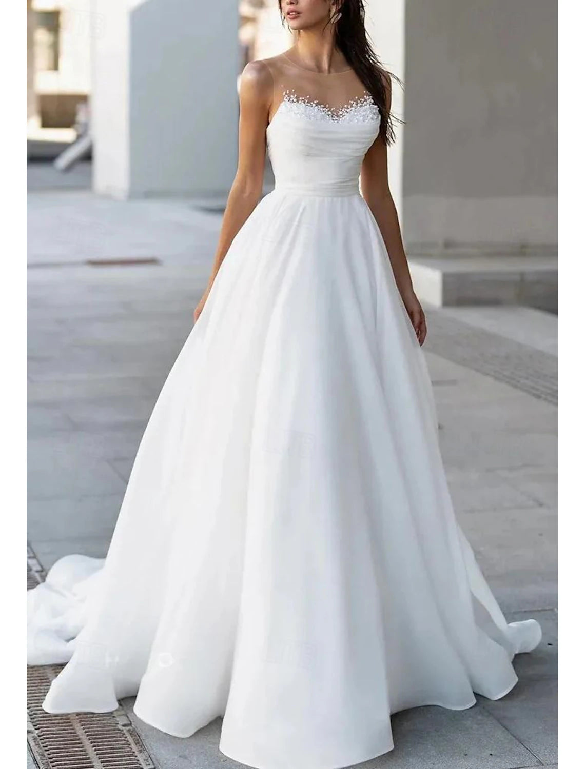 Wedding Dresses A-Line Boat Neck Sleeveless Sweep / Brush Train Tulle Bridal Gowns With Solid Color