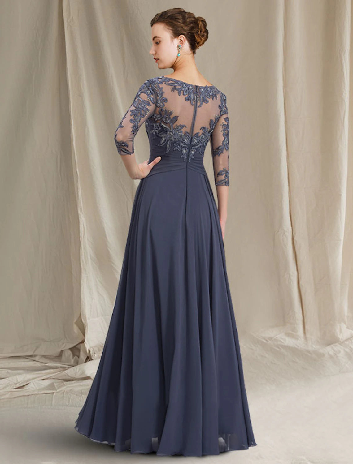 A-Line Mother of the Bride Dress Elegant Jewel Neck Floor Length Chiffon Lace 3/4 Length Sleeve with Pleats Appliques dress