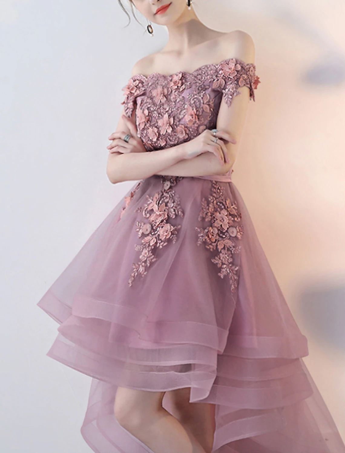 A-Line Prom Party Dress Floral Dress Wedding Guest Prom Asymmetrical Short Sleeve Off Shoulder Tulle with Appliques Masquerade Dress