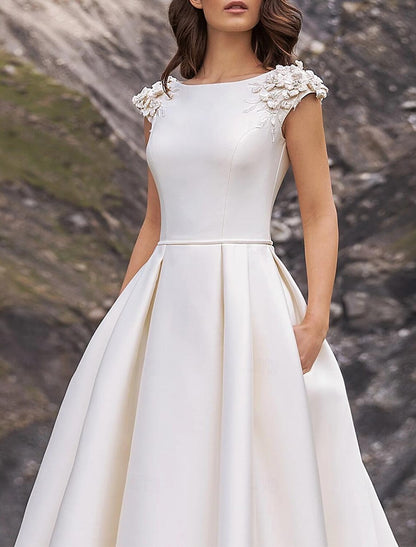 Wedding Dresses Ball Gown Boat Neck Cap Sleeve Chapel Train Satin Bridal Gowns With Appliques Solid Color