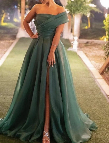 A-Line Evening Gown Red Green Dress Wedding Guest Prom Sweep / Brush Train Short Sleeve One Shoulder Organza with Ruched Slit dress