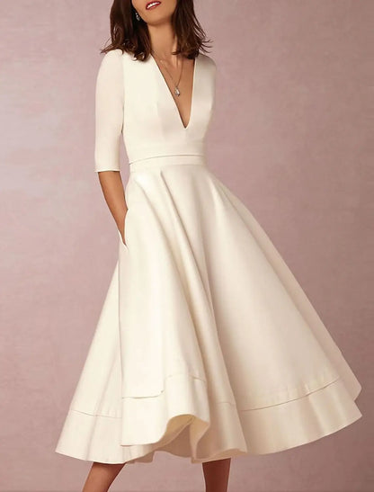 Beach Simple Wedding Dresses A-Line V Neck Sleeveless Court Train Satin Bridal Gowns With Pleats Ruched dress