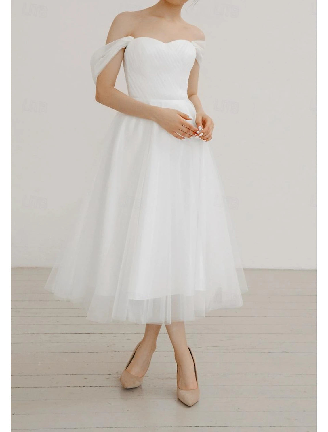 A-Line Little White Dress Wedding Dresses Graduation Dress Off Shoulder Sleeveless Tea Length Chiffon Bridal Gowns With Ruched