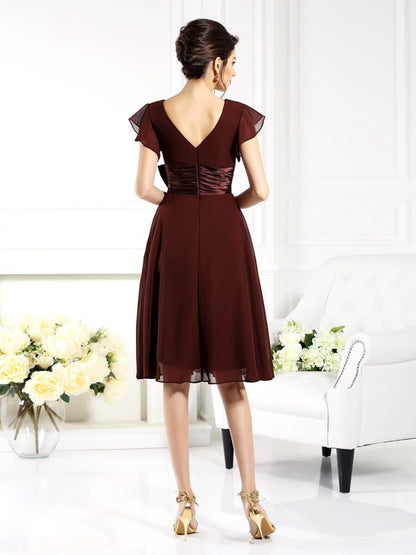 A-Line/Princess V-neck Bowknot Short Sleeves Short Chiffon Mother of the Bride Dresses