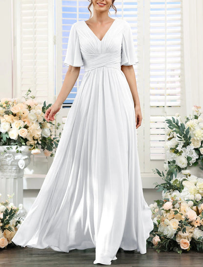 A-Line Bridesmaid Dress V Neck Short Sleeve Elegant Floor Length Chiffon with Split Front / Ruching