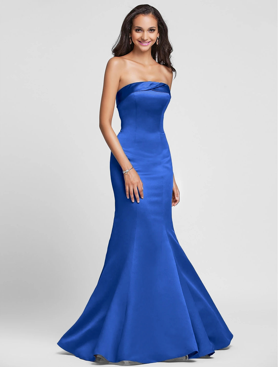 Mermaid / Trumpet Bridesmaid Dress Strapless Sleeveless Lace Up Floor Length Satin with Side Draping