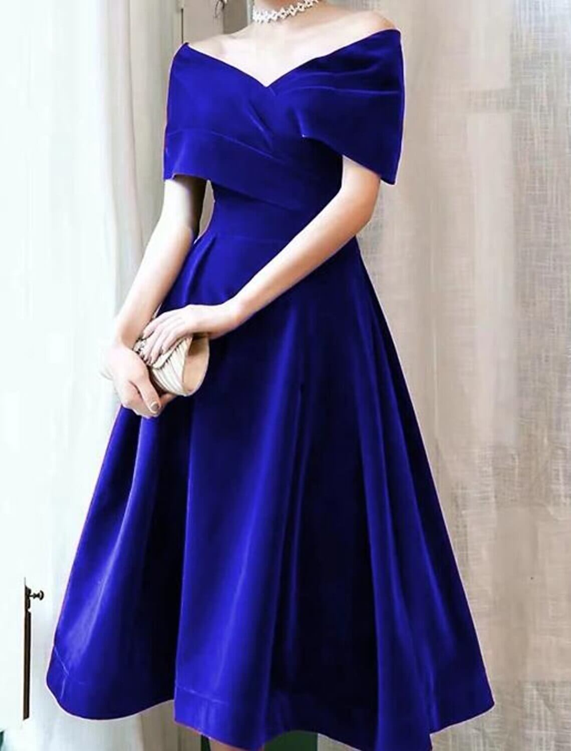 A-Line Cocktail Dresses Elegant Dress Christmas Wedding Guest Knee Length Short Sleeve Off Shoulder Velvet with Pleats Pure Color