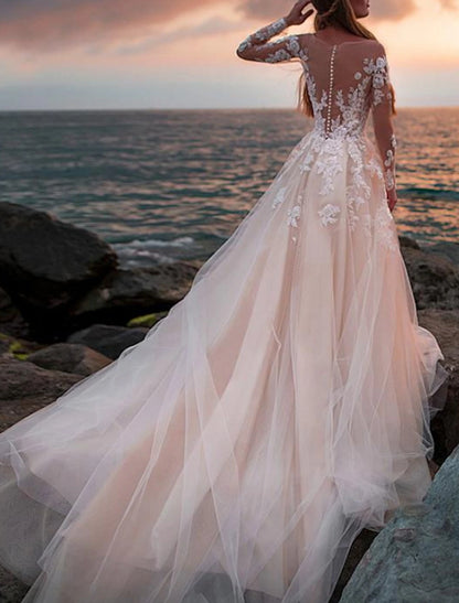 Beach Open Back Wedding Dresses A-Line Illusion Neck Long Sleeve Court Train Lace Bridal Gowns With Appliques