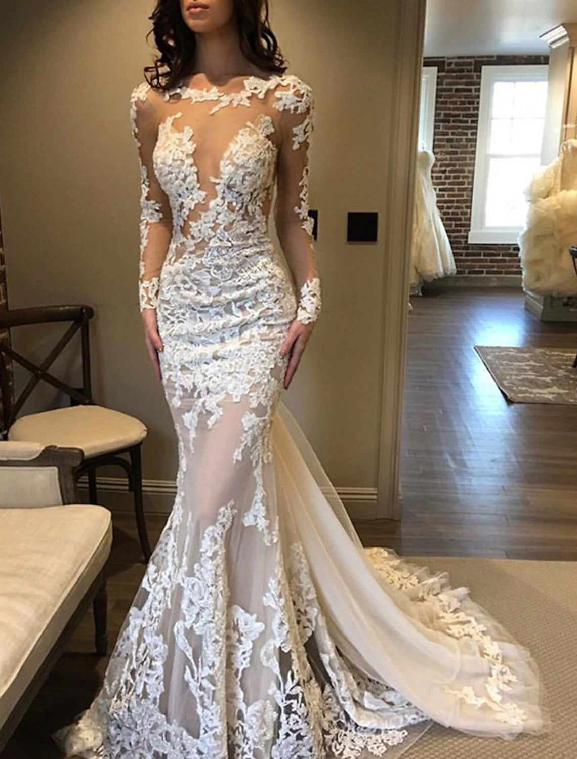 Engagement Formal Wedding Dresses Mermaid Jewel Neck Long Sleeve Court Train Lace Bridal Gowns With Pleats Appliques