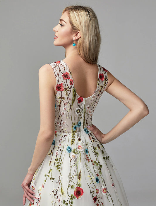 A-Line Floor Length Prom Dresses Floral White Sleeveless V Neck Valentine's Day Wedding Guest Lace Tulle with Embroidery Appliques