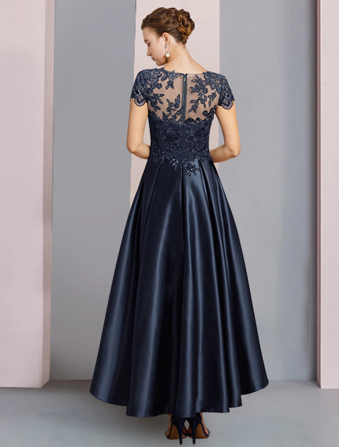 A-Line Mother of the Bride Dress Formal Wedding Guest Elegant Party High Low Scoop Neck Asymmetrical Tea Length Satin Lace Half Sleeve with Sequin Appliques