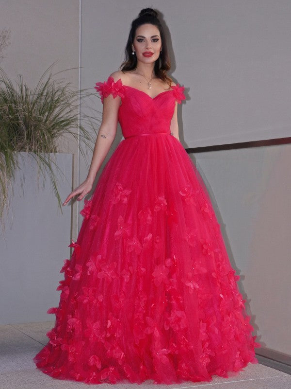 A-Line/Princess Tulle Hand-Made Flower Off-the-Shoulder Sleeveless Floor-Length Dresses