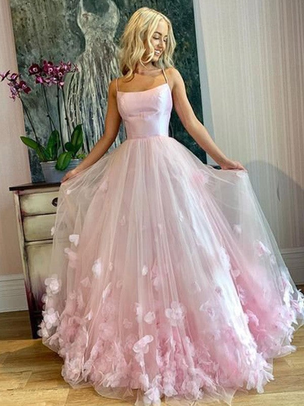 A-Line/Princess Bateau Tulle Applique Floor-Length Sleeveless Dresses