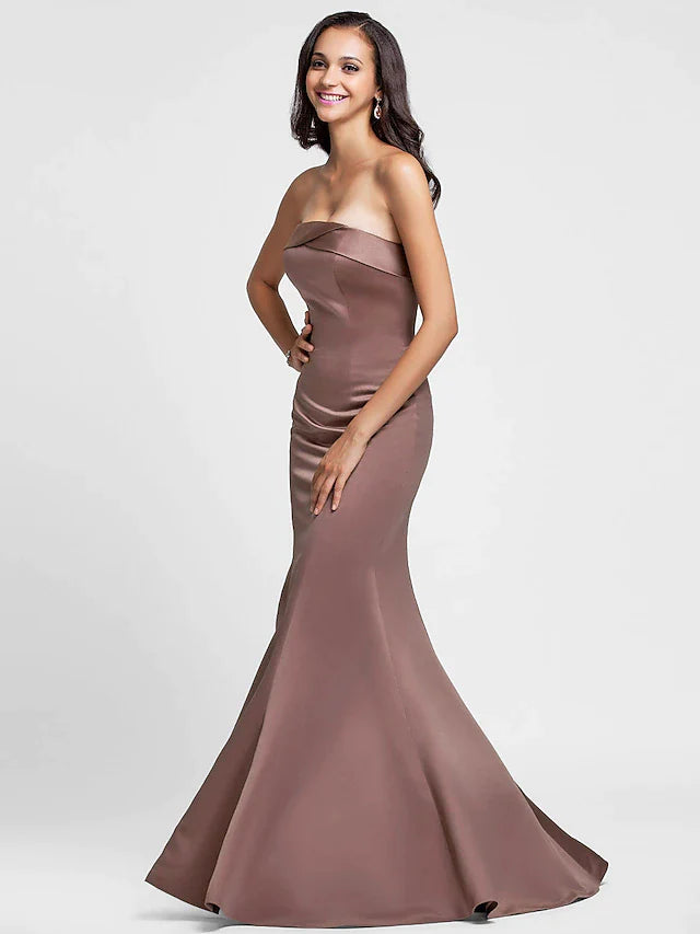 Mermaid / Trumpet Bridesmaid Dress Strapless Sleeveless Lace Up Floor Length Satin with Side Draping